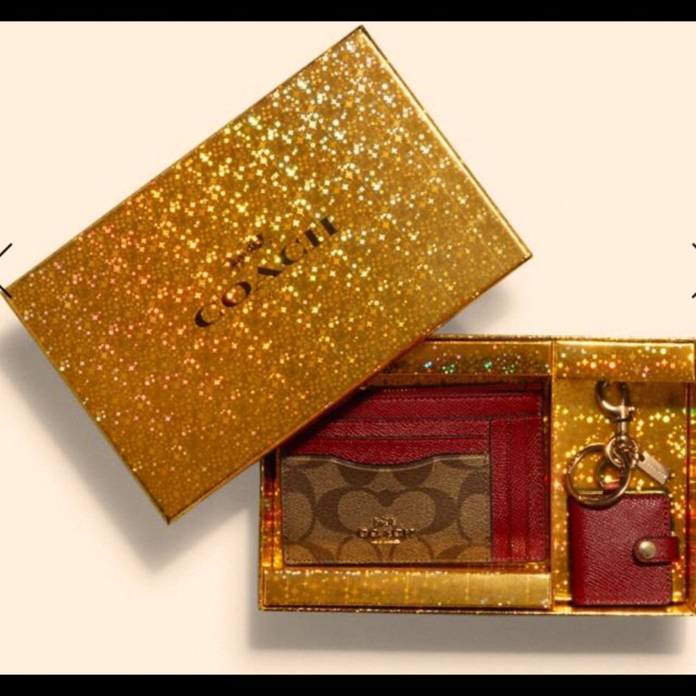 Coach Sets!!
